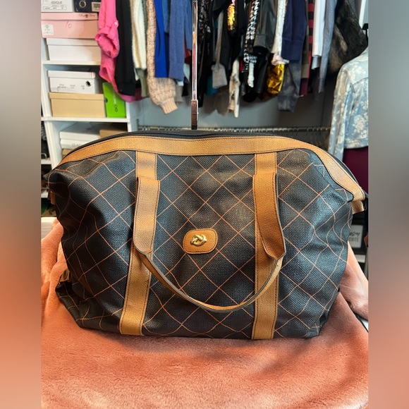 Large overnight bag - Picture 3 of 7